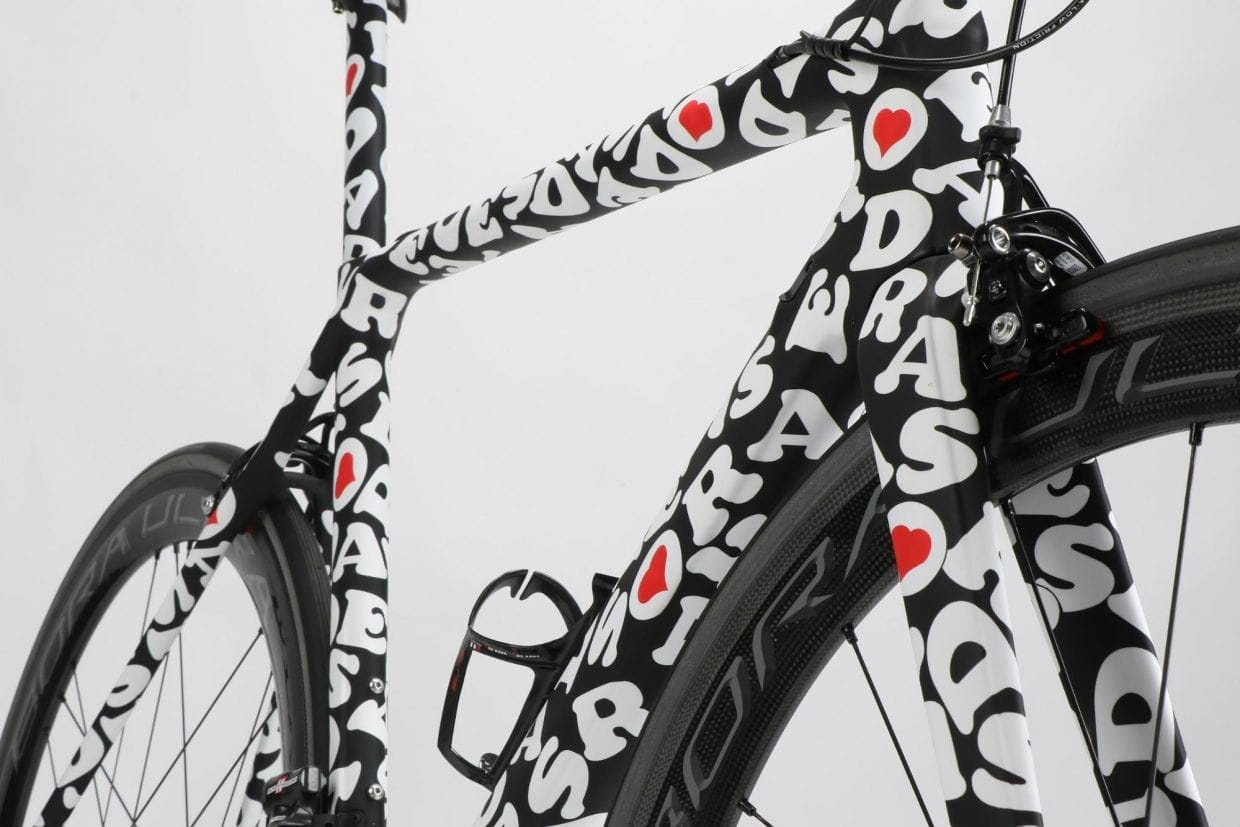 De Rosa デローザ ハートが込められたロードバイク18最新モデル13台と愛用者の声 Frame フレイム De Rosa デローザ ハートが込められたロードバイク18最新モデル13台と愛用者の声 Frame フレイム