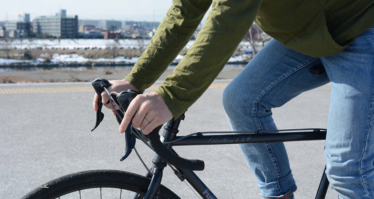 街乗りや通勤で使えるおしゃれな自転車ファッションアイテム選 Frame フレイム