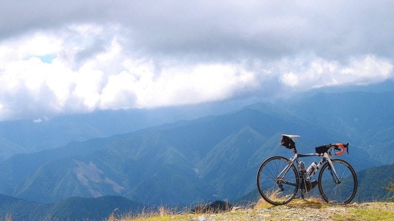 ここ から 自転車 で 行ける 観光 地